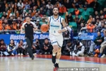 媒体人：支持刘维伟批评韦瑟斯庞 作为运动员 首先应该控制情绪